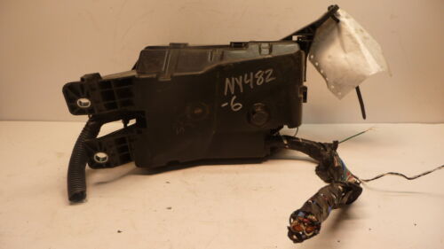 NY482-6 OEM WARRANTY 2009-2012 TOYOTA RAV4 PASSENGER FUSE BOX ENGINE