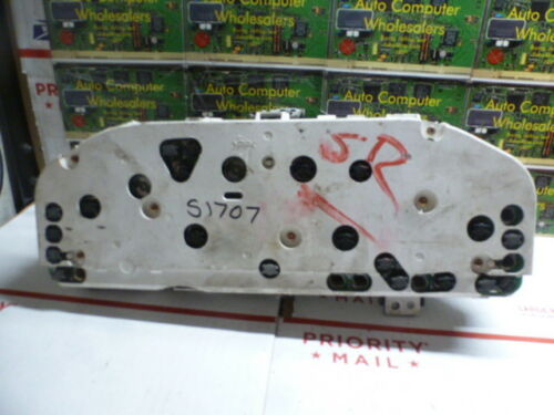 S1707 OEM WARRANTY 2000-2001 MAZDA MPV INSTRUMENT CLUSTER SPEEDOMETER 196,765