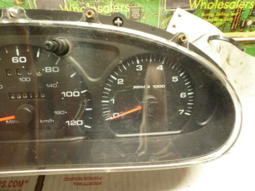 S1206 OEM WARRANTY 2001 2002 SABLE TAURUS INSTRUMENT CLUSTER SPEEDOMETER 230,179
