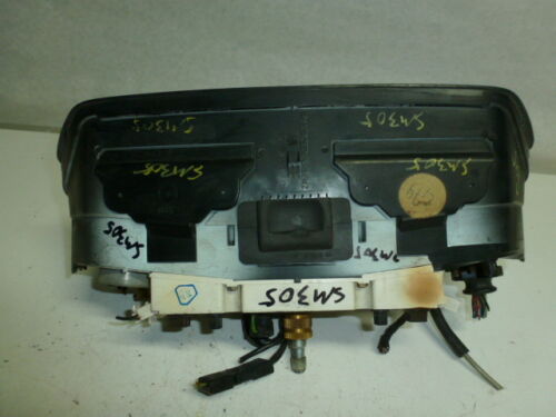 SM305 OEM 1990 MERCEDES 190 201 TYPE Instrument Cluster Speedometer 165,878