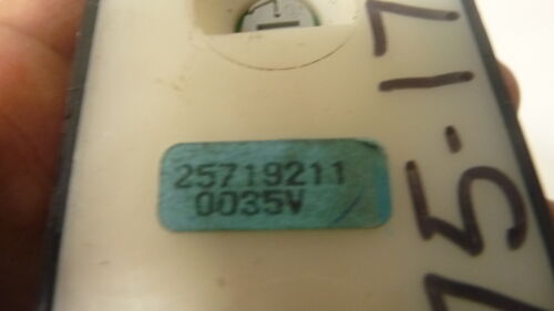 MW75-17 OEM 00-2005 CADILLAC DEVILLE LEFT FRONT DOOR MASTER POWER WINDOW SWITCH