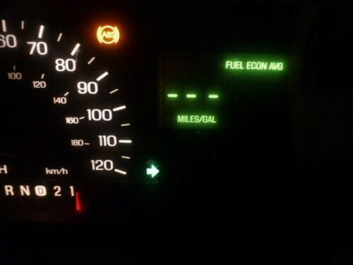 SM623 OEM WARRANTY 1998 LINCOLN TOWN CAR Instrument Cluster Speedometer 331,778