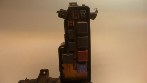 NY541-1 OEM WARRANTY 2001 2002 TOYOTA SEQUOIA FUSE BOX ENGINE UNIT