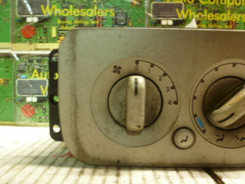 A132-10 OEM WARRANTY 2003-2006 NAVIGATOR REAR FLOOR CONSOLE CLIMATE CONTROL UNIT