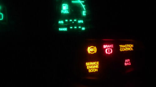 LC307 WARRANTY 01 02 03 Deville Instrument Cluster Speedometer OEM 41,498