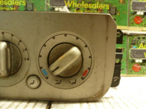 A132-10 OEM WARRANTY 2003-2006 NAVIGATOR REAR FLOOR CONSOLE CLIMATE CONTROL UNIT