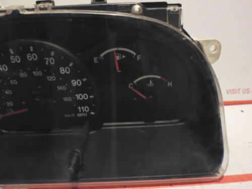 MR565 1999 00 01 02 03 04 CHEVROLET TRACKER INSTRUMENT CLUSTER SPEEDOMETER OEM