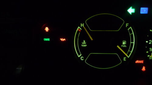 S1931 OEM WARRANTY 98-02 TOYOTA COROLLA INSTRUMENT CLUSTER SPEEDOMETER 169,011