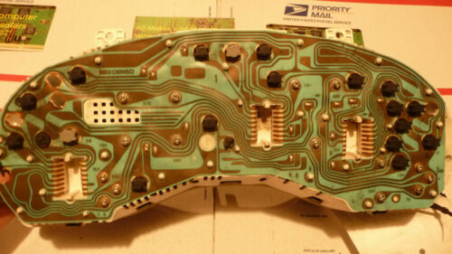 BW146 95 96 97 98 99 00 Avenger Sebring Instrument Cluster Speedometer 187,431