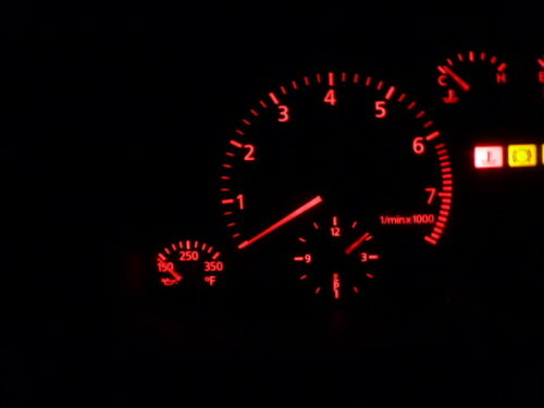 S1554 OEM WARRANTY 1999 AUDI A4 INSTRUMENT CLUSTER SPEEDOMETER 202,608